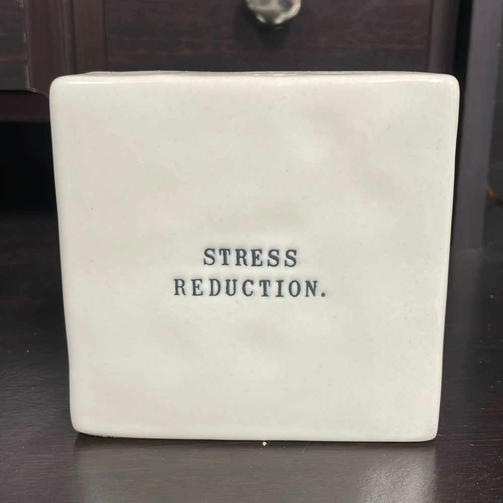 Rae Dunn Stress Reduction Decor Ceramic Office Decor NWOT‎